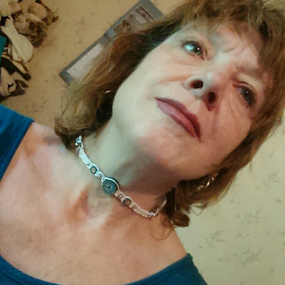Meet your Posher, Traci